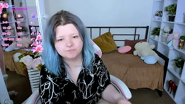 Онлайн чат XXX Lunaar_