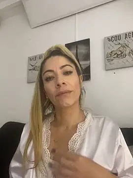 แชท XXX สดของ viktoria_davis_