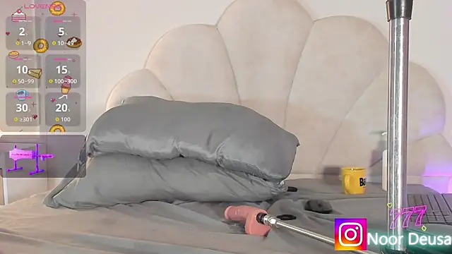 Candaceoweens Adlı Modelin Canlı XXX Sohbeti