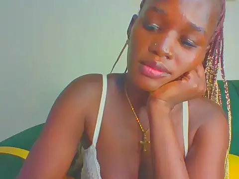 cutesmiling Chat XXX in diretta