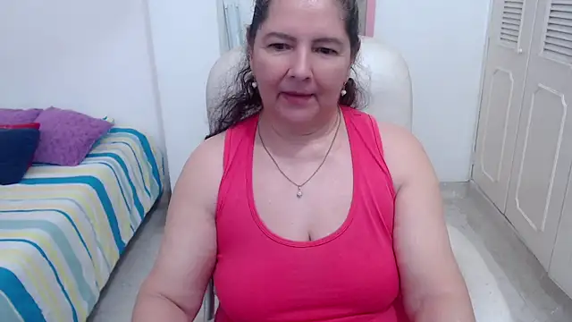 leonela_69 live XXX chat