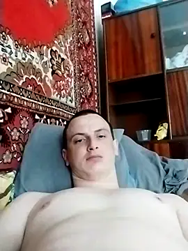 Pokazy przed kamerką – AlexxWey