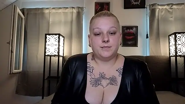 Lady_Peggin Live XXX chat