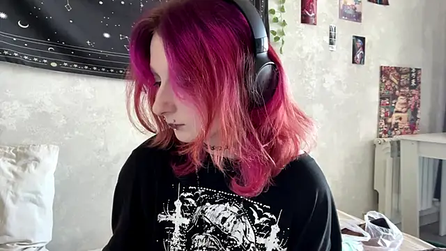Playful_Vi Chat XXX live