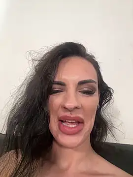 wwwdddccc1's Live XXX Chat
