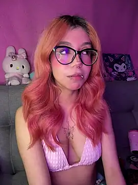 Valen-Foxx1 live XXX chat