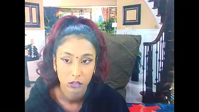 IndianSexyButt's Live XXX Chat