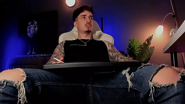 uptomatty Webcam show