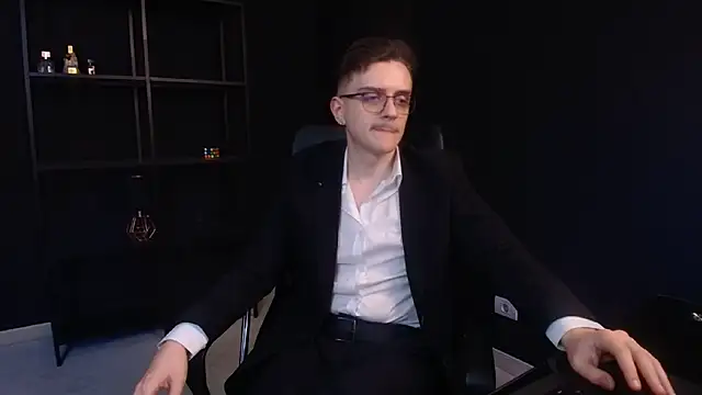 FelixStarkk 라이브 XXX 채팅