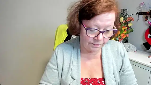 Adelewildx's Live XXX Chat