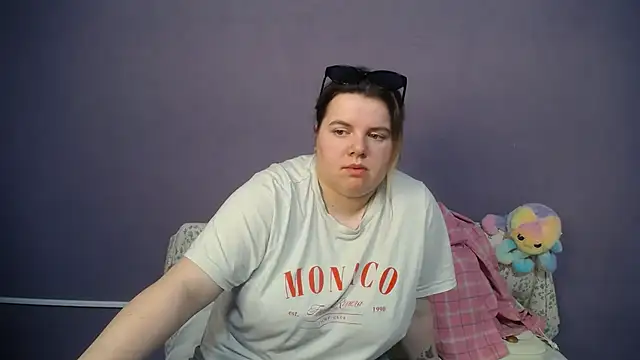 so_shy Adlı Modelin Canlı XXX Sohbeti