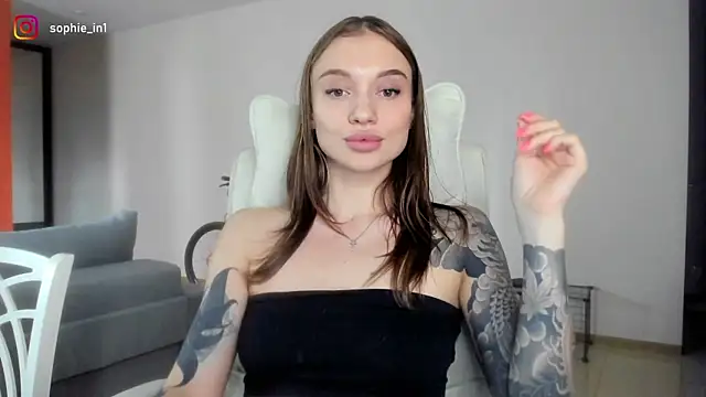 _in_yan's Live XXX Chat