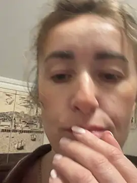 Milana_aa 라이브 XXX 채팅