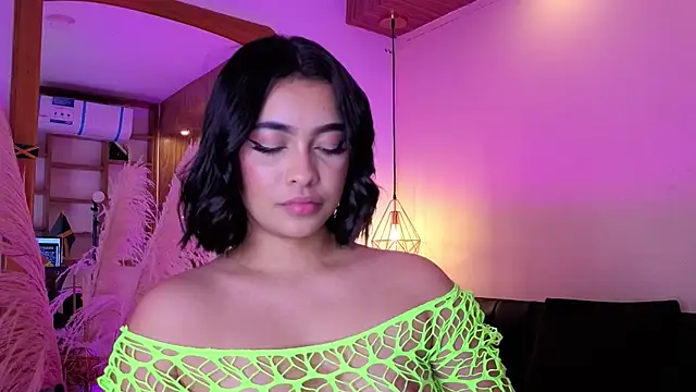 Chloe_monroee: απευθείας συνομιλία ΧΧΧ