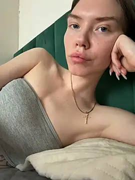 Chat XXX en directo de Lisaaa_Alisa