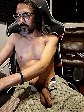 Chat +18 de Youreherewithme ao vivo