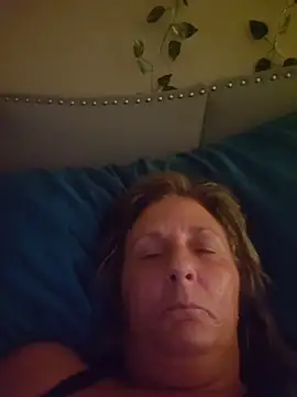 SultrySummer68's Live XXX Chat