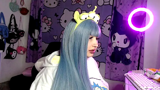 lussyevans24 现场XXX聊天