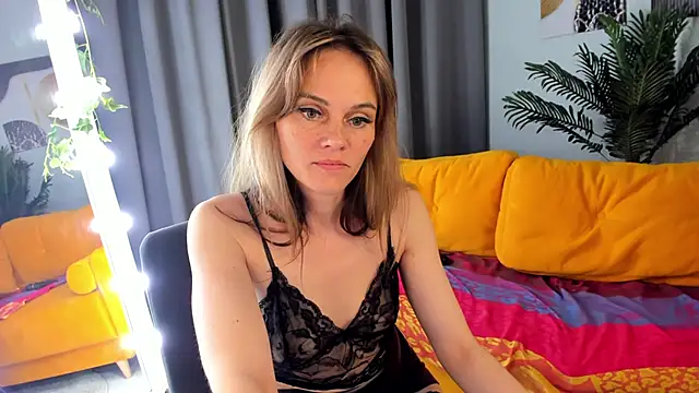 agatha_roose: απευθείας συνομιλία ΧΧΧ