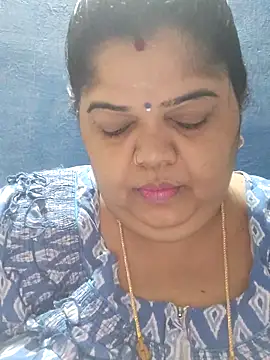 tamilthanushri's Live XXX Chat