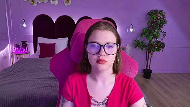 AlmaSound's Live XXX Chat