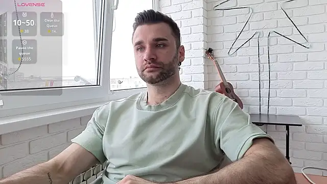 DaddySlava 现场XXX聊天