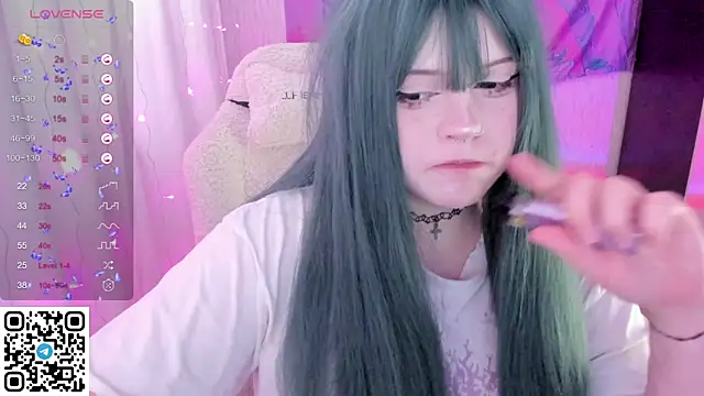 SelenaCute's Live XXX Chat