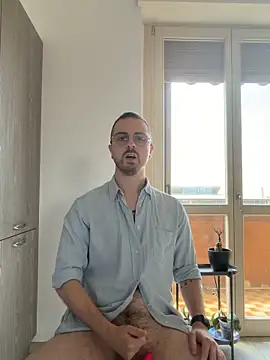 ItalianAlex webcam show