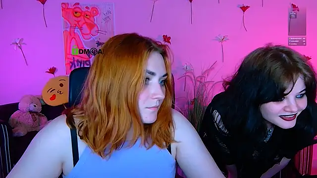 casey_meow_: διαδικτυακό σόου στην κάμερα