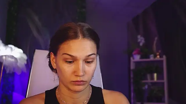 Chat XXX ao vivo de Sweet_Emilya