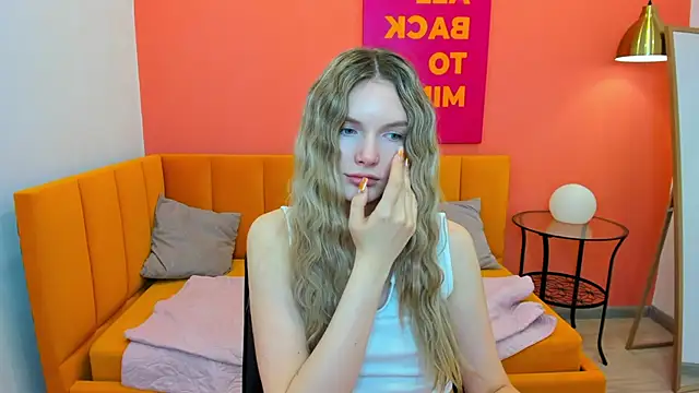 EvelineAmore Chat XXX in diretta
