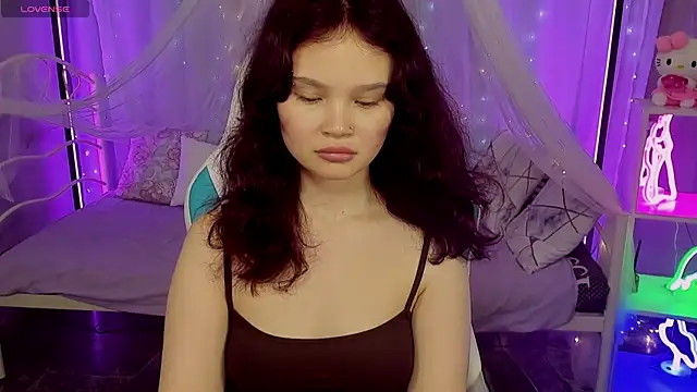 EmilyChaves 现场XXX聊天
