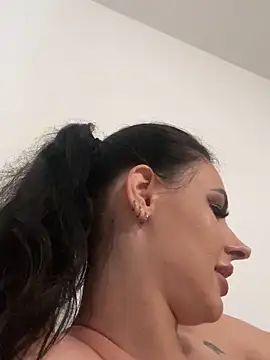 wwwdddccc1's Webcam Show