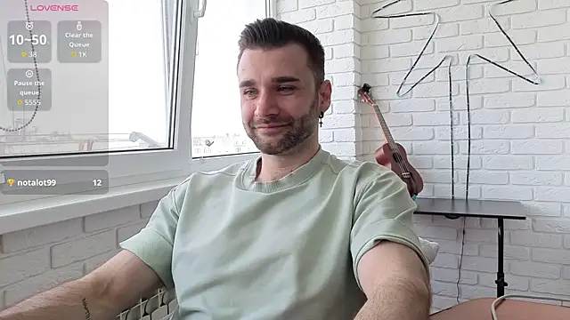 DaddySlava webkamerás műsora