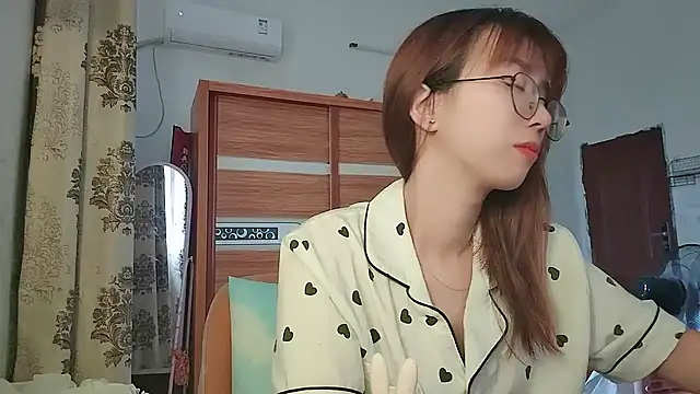 Lili_666 Live XXX Chat