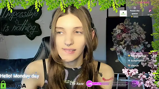 Chat XXX en directo de CherryBloom777