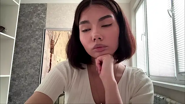 MarylnMonnier's Live XXX Chat
