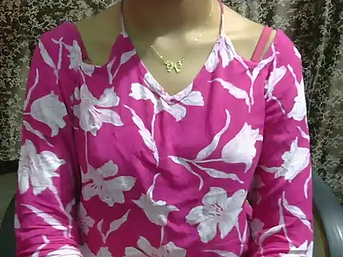 Živý XXX chat Adorable_Ayesha