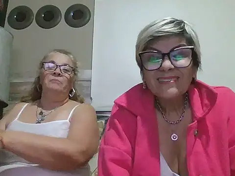 momismilf544 – Kamerová šou