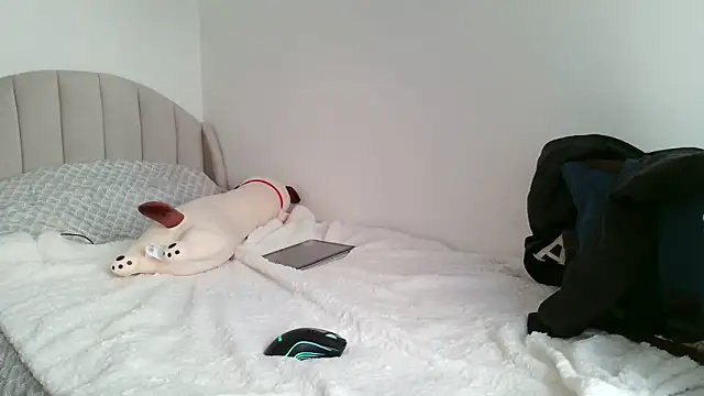 serena__vedette Show in webcam