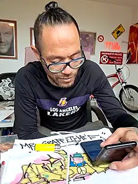 Mr_Graffitimile Show Webcam