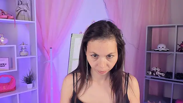 TrasyMorris Chat XXX live