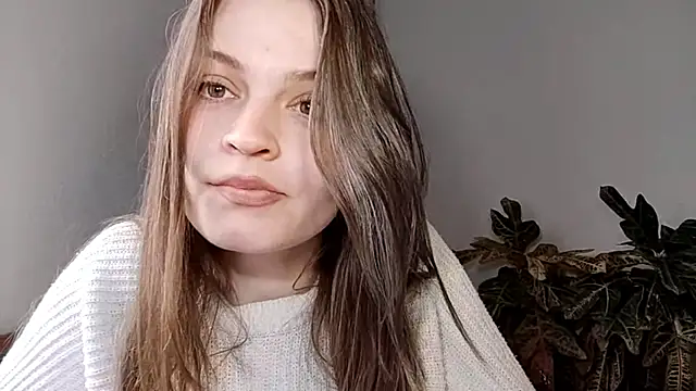 Show modela IsisCora na web-kameri