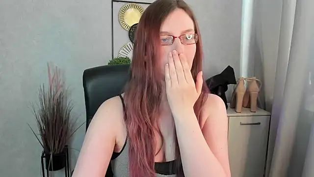 Chat XXX en directo de emmaxDelight