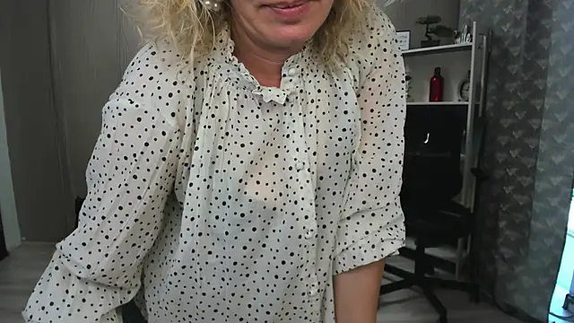 Chat XXX en directo de Cassandra_Hotty