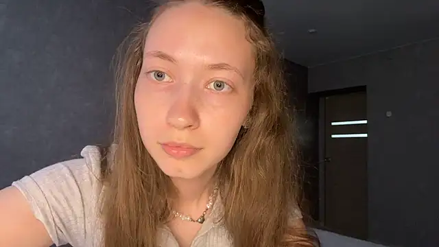Czat XXX na żywo – Emily_Mur_