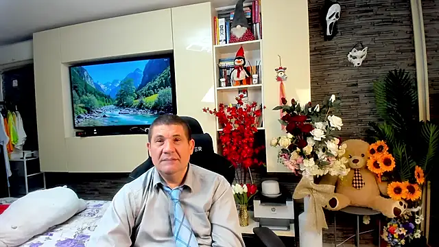 SpartacusDaddy48 Webcamshow