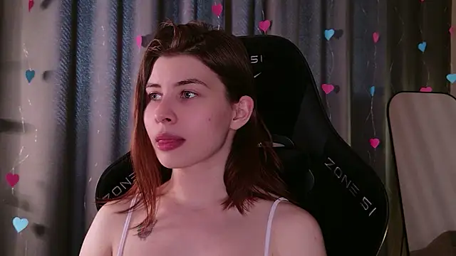 inside_tori Adlı Modelin Canlı XXX Sohbeti