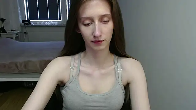 LUNA_delight Adlı Modelin Canlı XXX Sohbeti