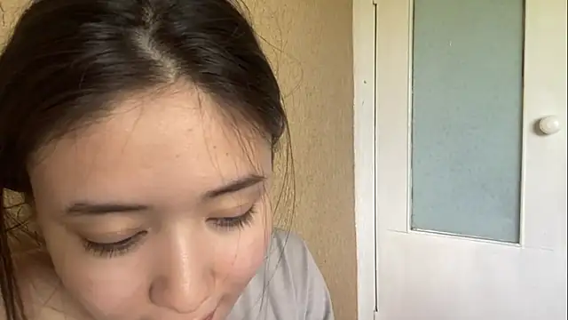 Živý XXX chat YourMiIa